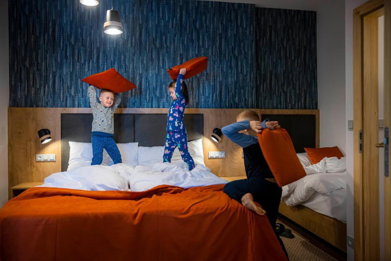 Holiday Village Tatralandia ลิฟตอฟสกีมิคูลาช ภายนอก รูปภาพ