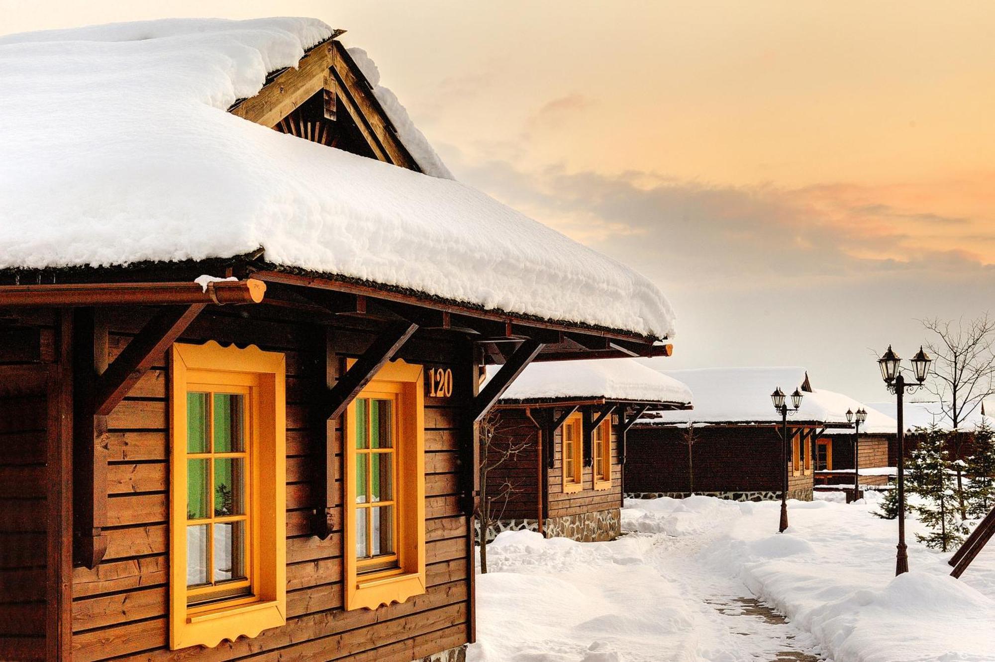 Holiday Village Tatralandia ลิฟตอฟสกีมิคูลาช ภายนอก รูปภาพ