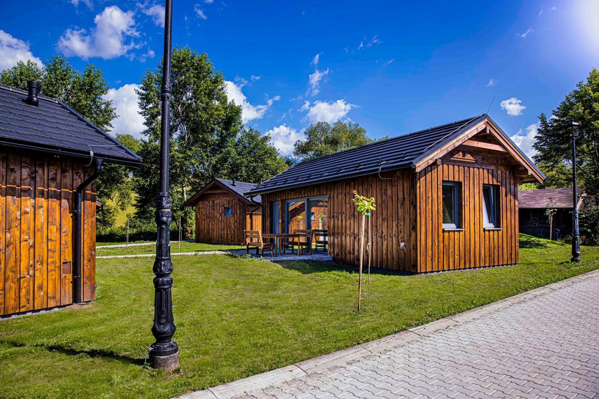 Holiday Village Tatralandia ลิฟตอฟสกีมิคูลาช ภายนอก รูปภาพ