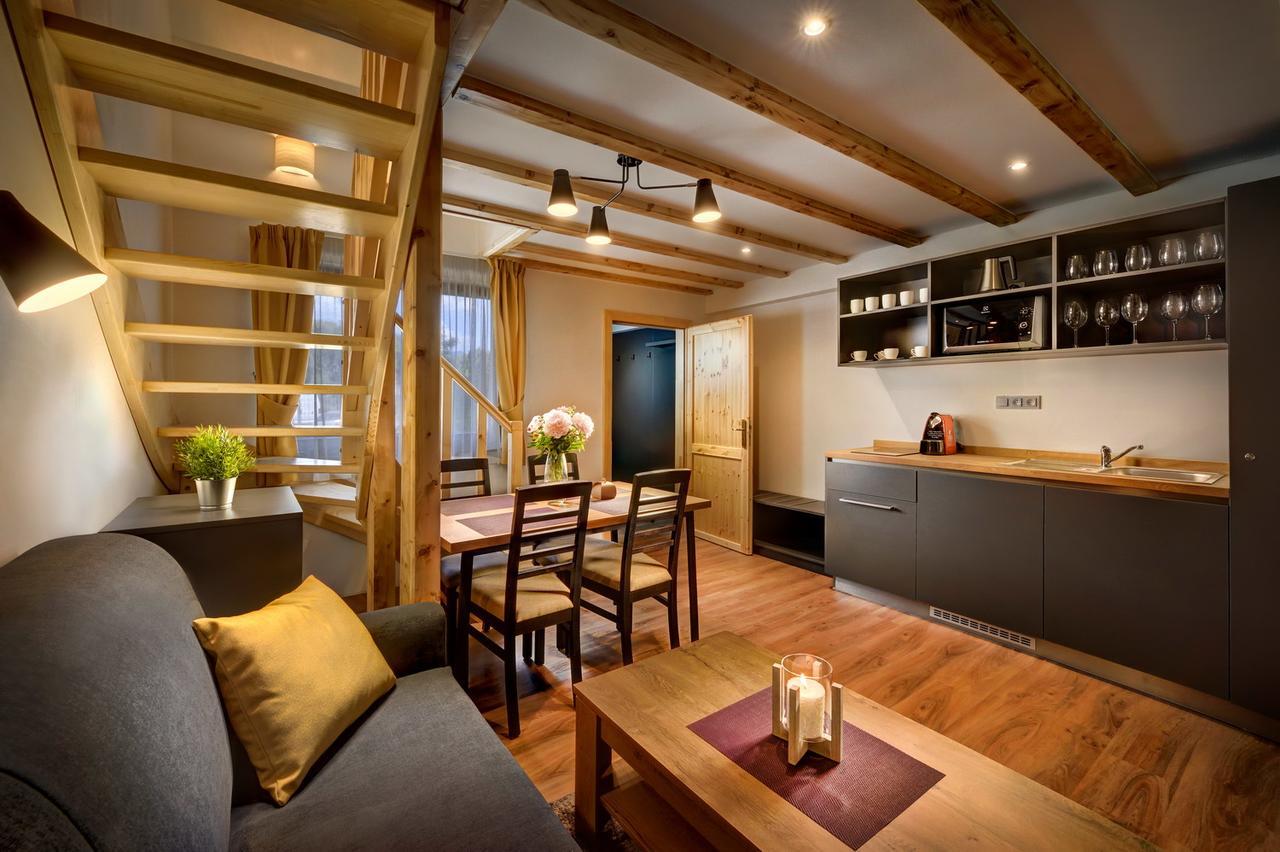 Holiday Village Tatralandia ลิฟตอฟสกีมิคูลาช ภายนอก รูปภาพ