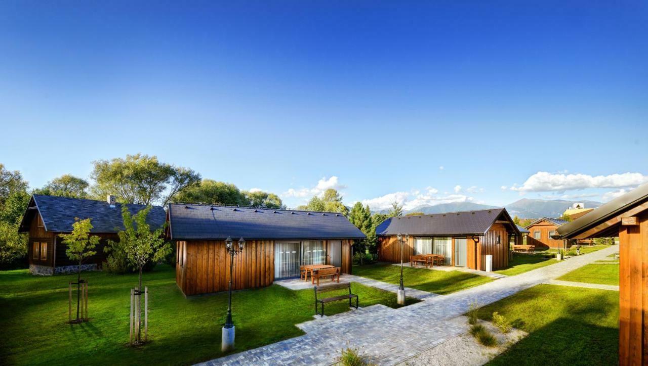 Holiday Village Tatralandia ลิฟตอฟสกีมิคูลาช ภายนอก รูปภาพ