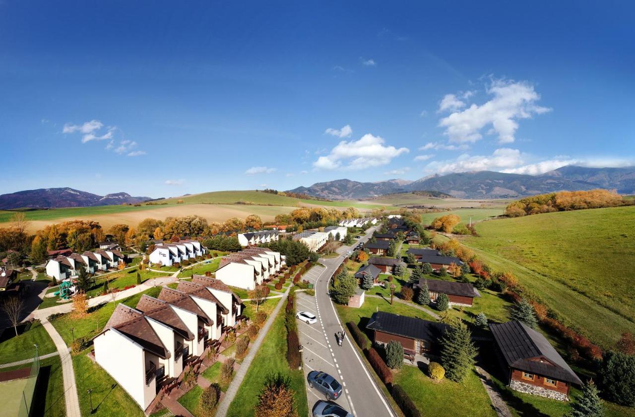 Holiday Village Tatralandia ลิฟตอฟสกีมิคูลาช ภายนอก รูปภาพ