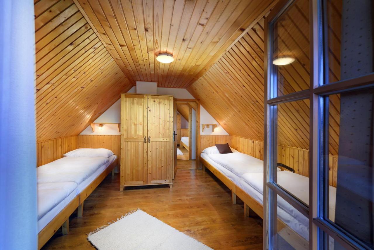 Holiday Village Tatralandia ลิฟตอฟสกีมิคูลาช ภายนอก รูปภาพ