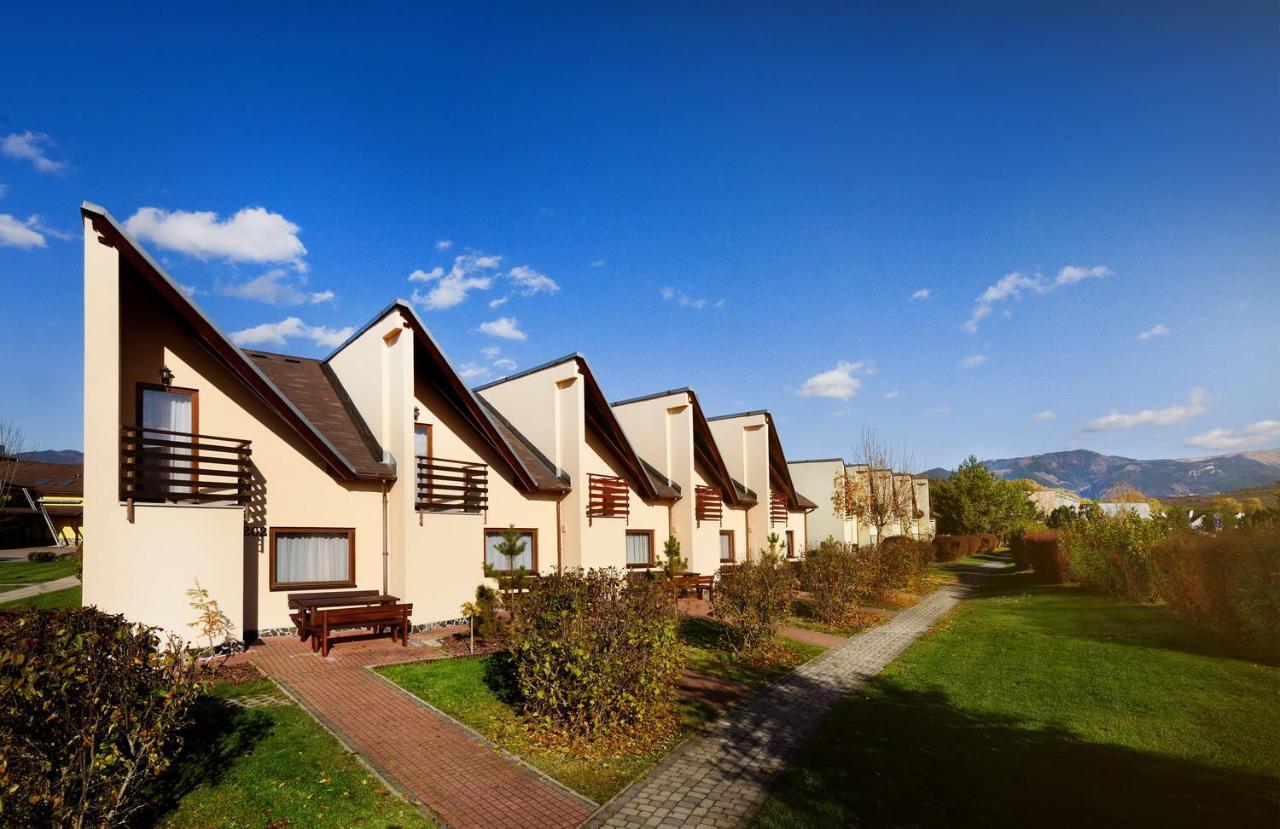 Holiday Village Tatralandia ลิฟตอฟสกีมิคูลาช ภายนอก รูปภาพ